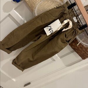 Zara Olive Green Baggy Cargo Bottoms with Drawstring